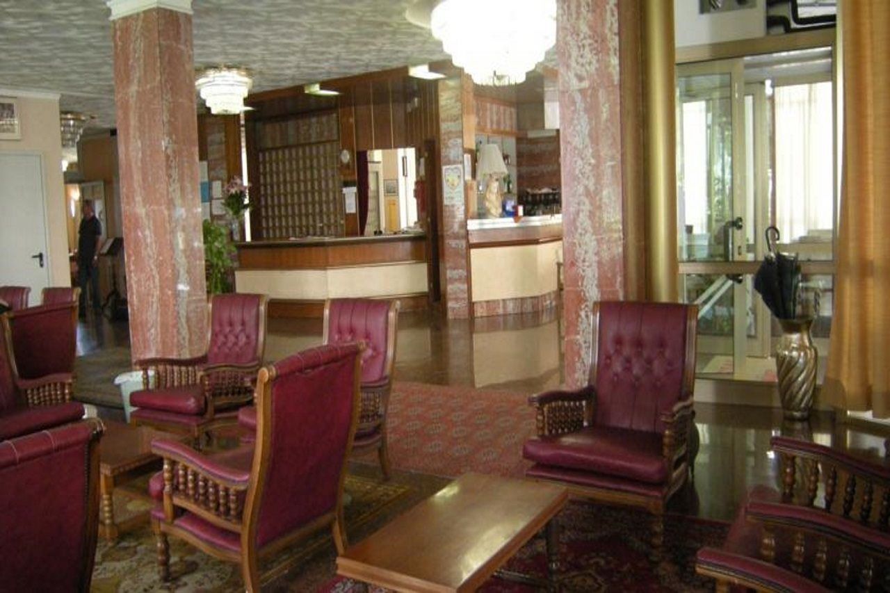 Hotel Imperial Palace Лидо-ди-Езоло Экстерьер фото
